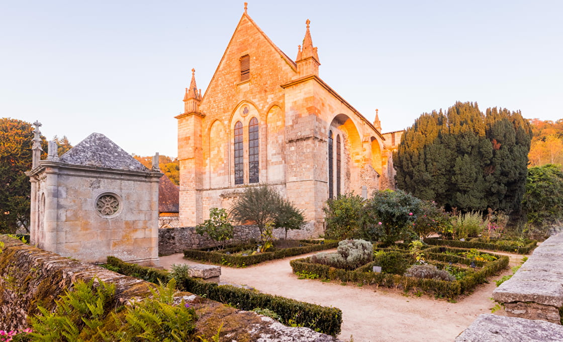 Abbaye de Léhon, près de Dinan